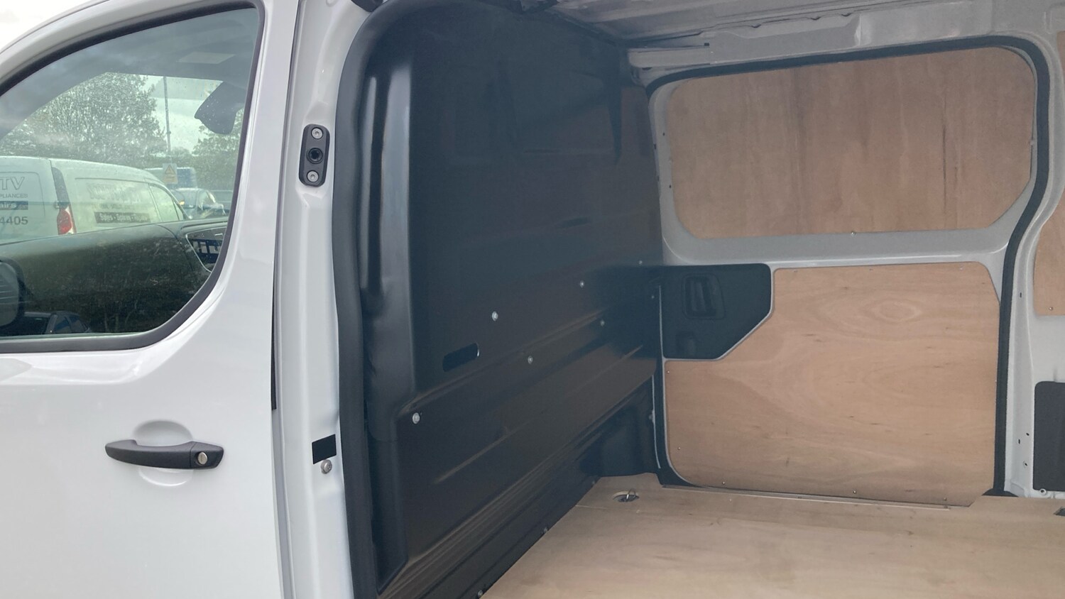 Used Peugeot Expert 2024 for sale - 76430729: Photo 18