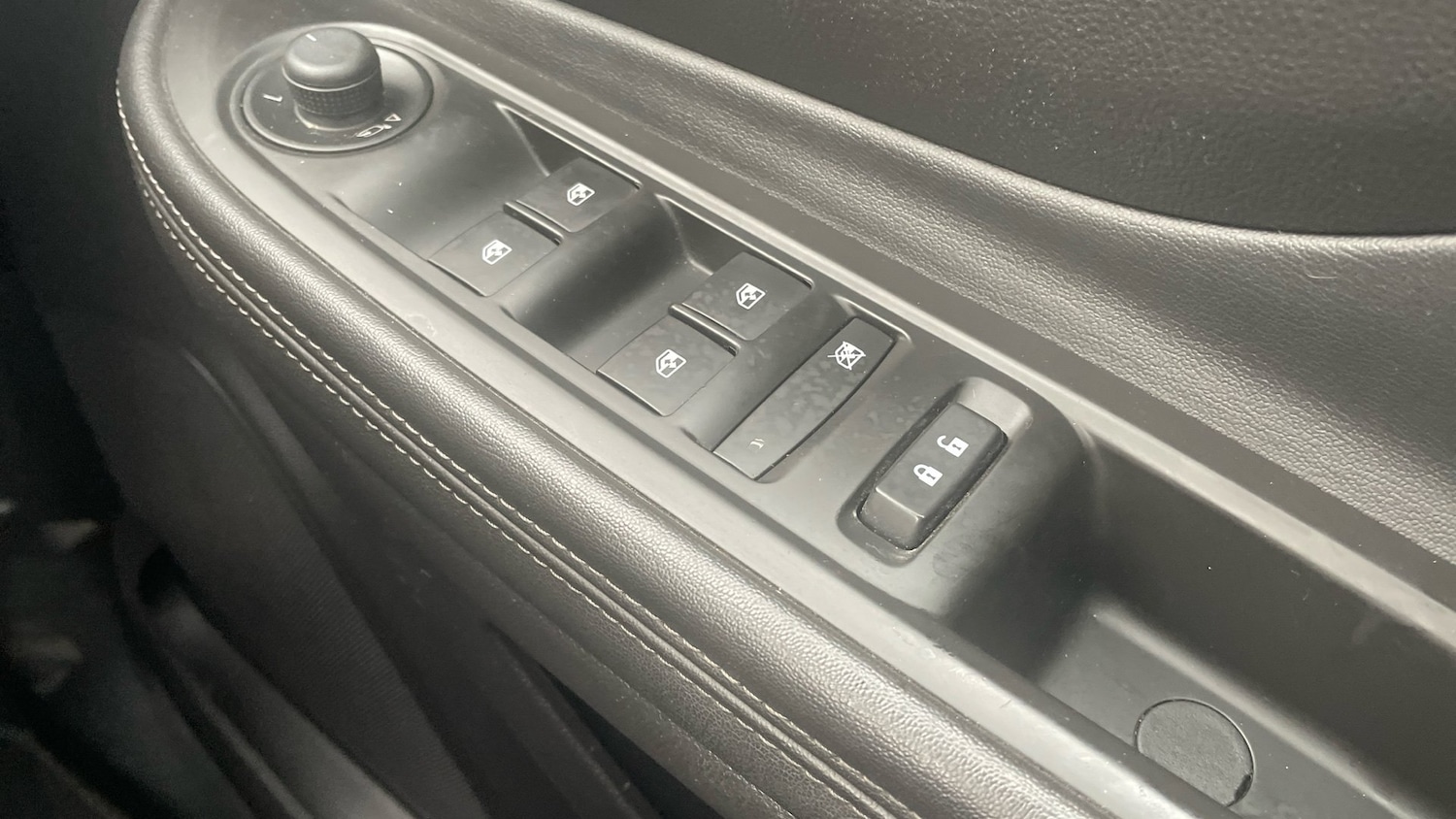 Used Vauxhall Mokka X 2019 for sale - 77063203: Photo 36