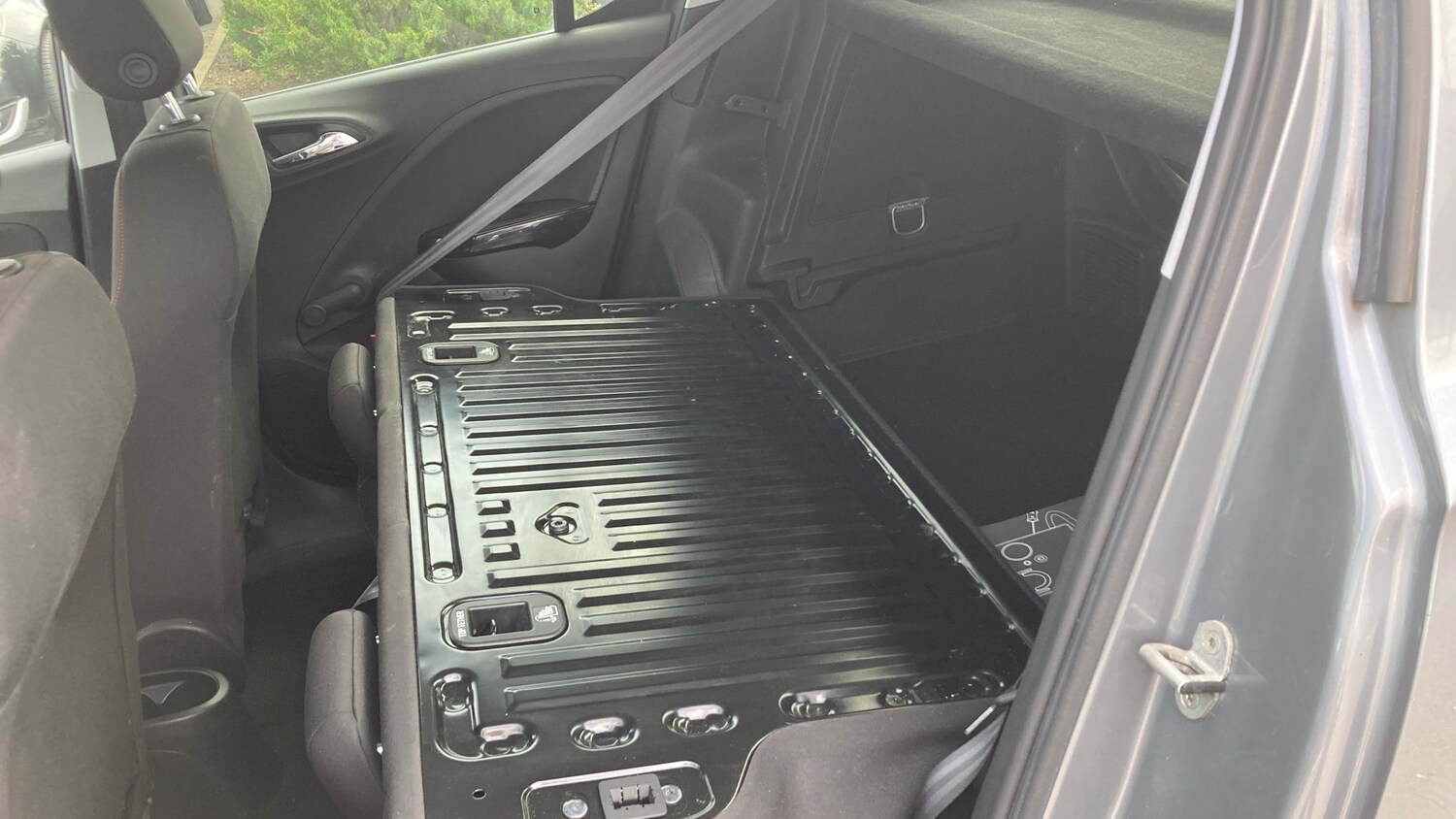 Vehicle 28