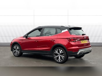 Used SEAT Arona 2024 for sale - 76156530: Photo 2