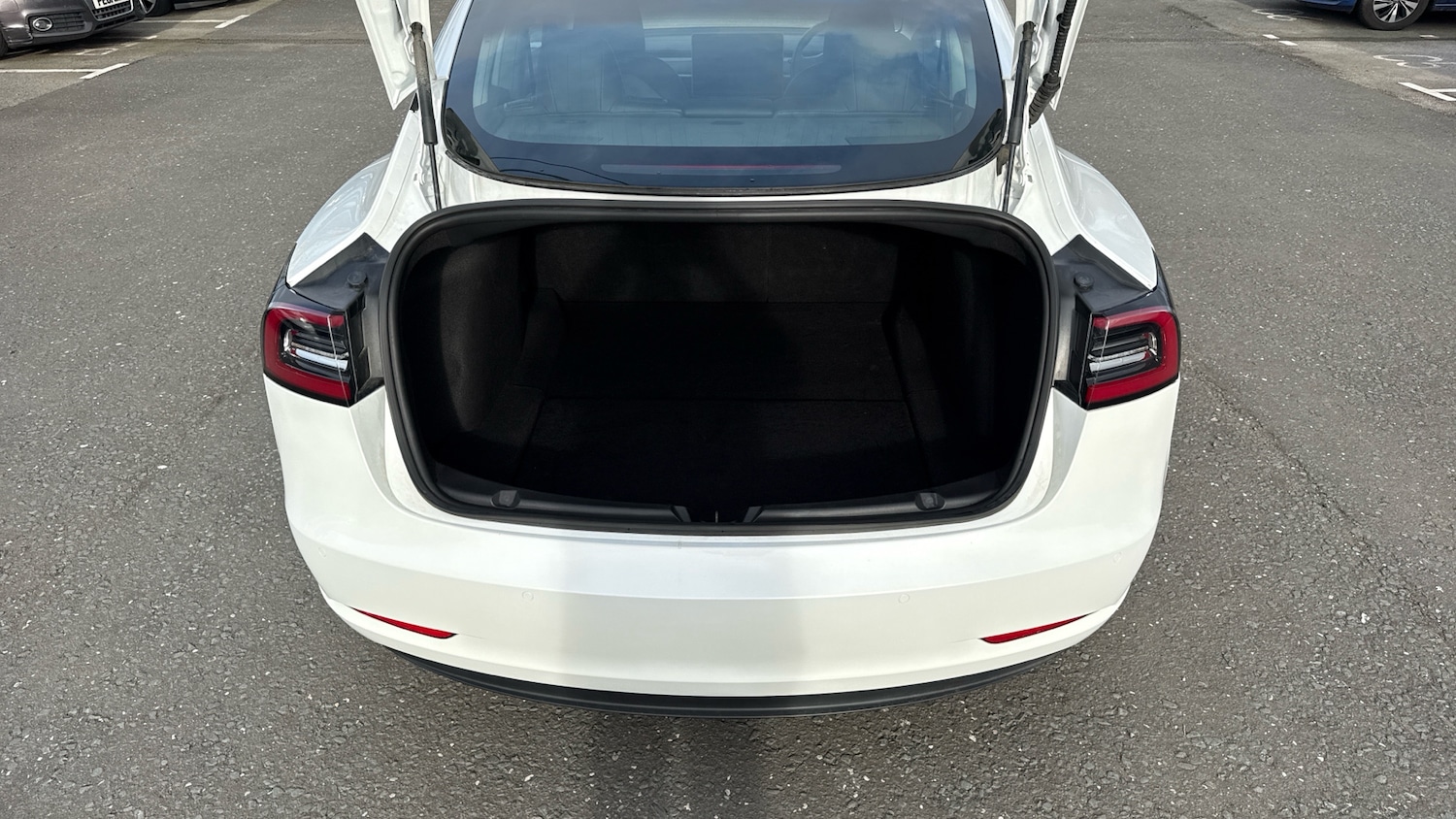 Used Tesla Model 3 2020 for sale - 77639993: Photo 4