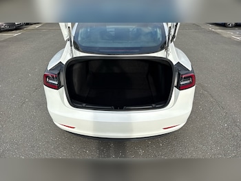 Used Tesla Model 3 2020 for sale - 77639993: Photo