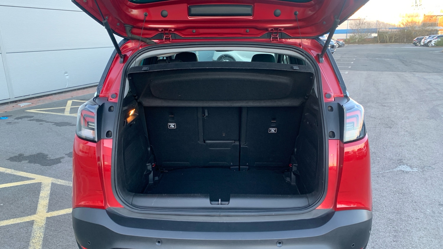 Used Vauxhall Crossland 2022 for sale - 77069203: Photo 4