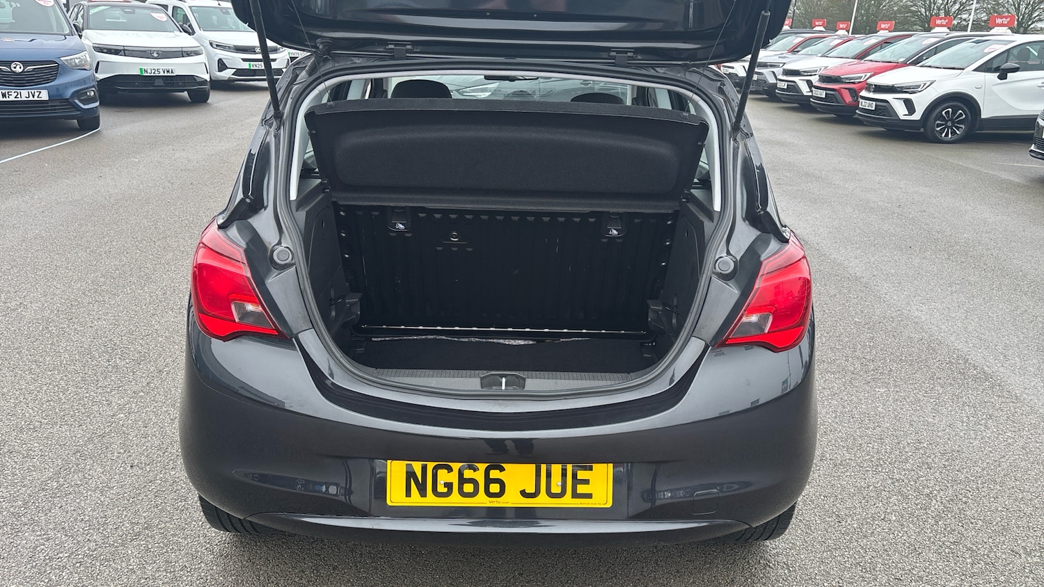 Used Vauxhall Corsa 2017 for sale - 77676990: Photo 4