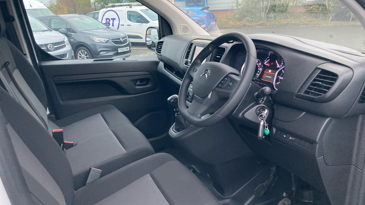 Used Citroen Dispatch 2023 for sale - 76554870: Photo 8