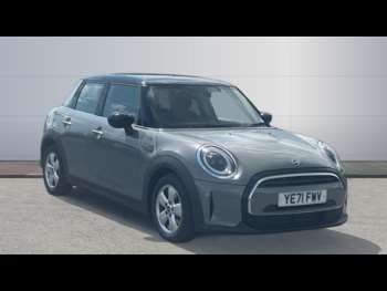 2021 (71) - 1.5 Cooper Classic 5dr Petrol Hatchback