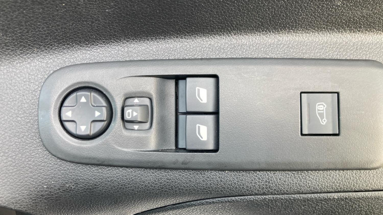 Used Fiat Doblo 2024 for sale - 77262232: Photo 40