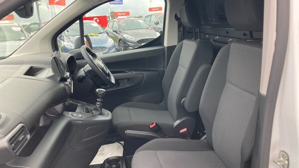 Used Vauxhall Combo 2024 for sale - 76305245: Photo 13