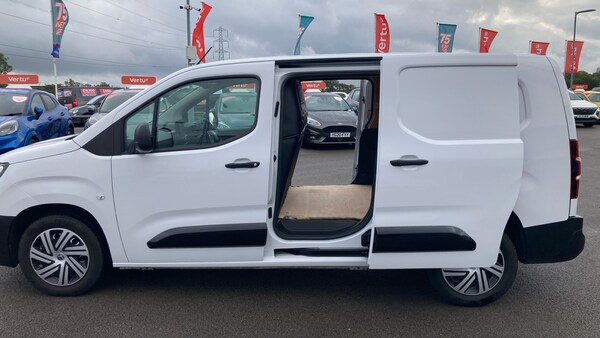 Used Vauxhall Combo 2024 for sale - 76305245: Photo 25
