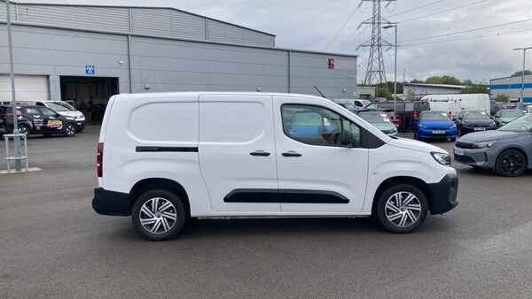 Used Vauxhall Combo 2024 for sale - 76305245: Photo 9