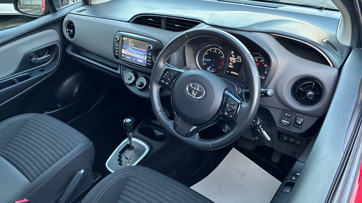 Used Toyota Yaris 2019 for sale - 76894386: Photo 11