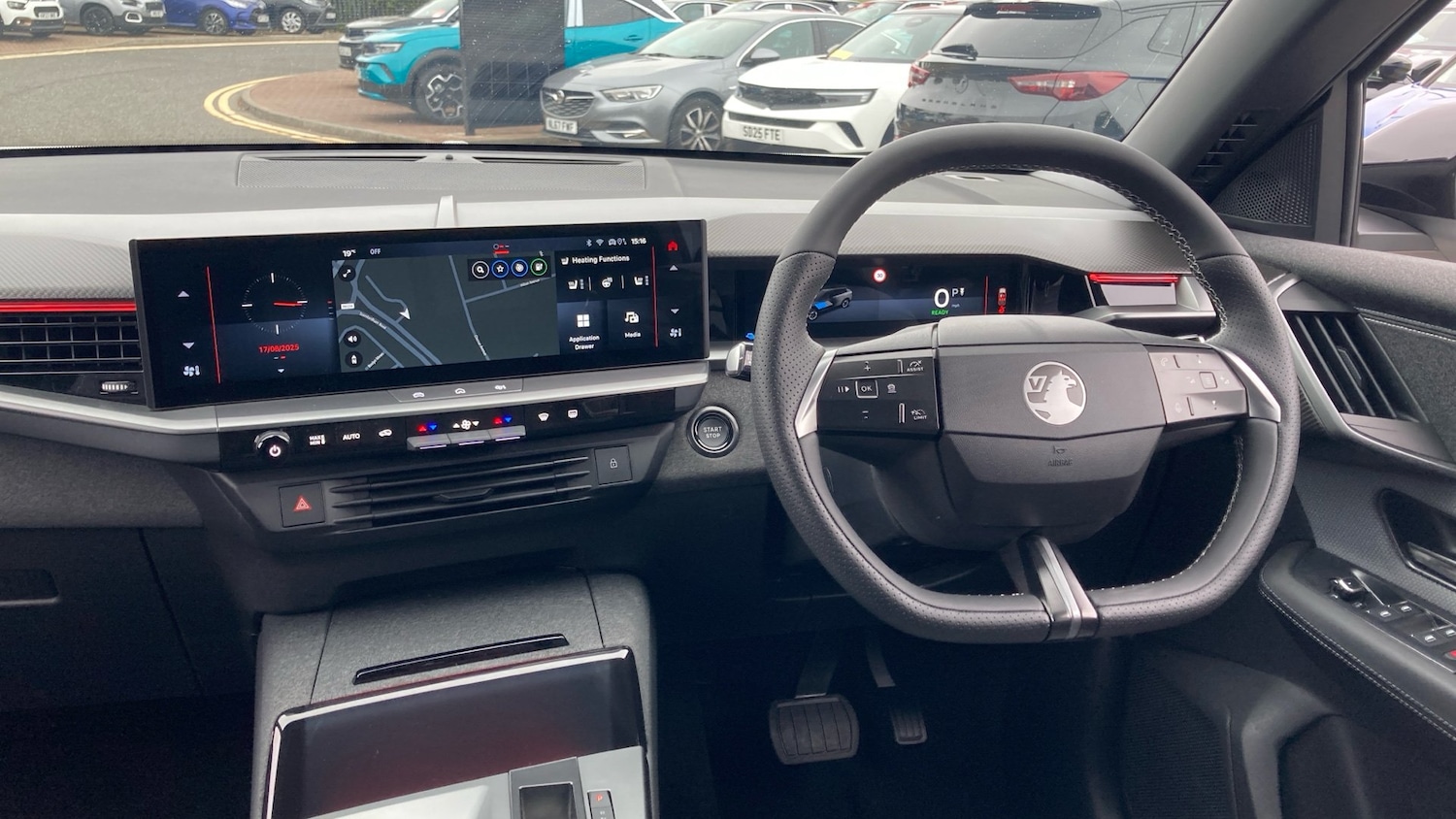 Used Vauxhall Grandland 2025 for sale - 76862231: Photo 10