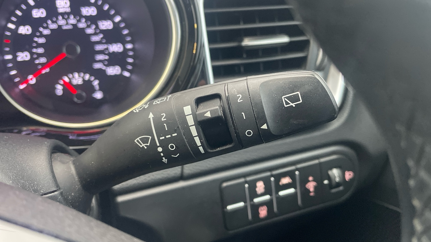 Used Kia XCeed 2020 for sale - 77639991: Photo 31