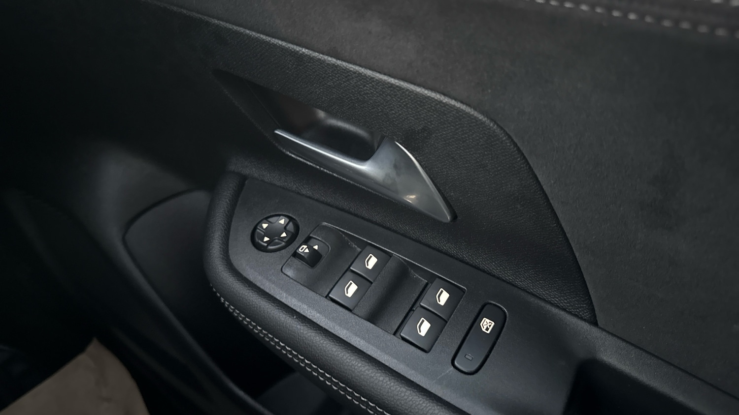 Used Vauxhall Mokka 2022 for sale - 77061527: Photo 30