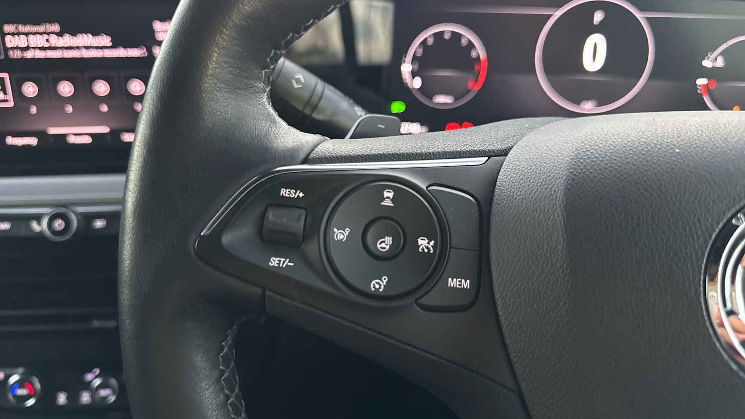 Used Vauxhall Mokka 2022 for sale - 77061527: Photo 32