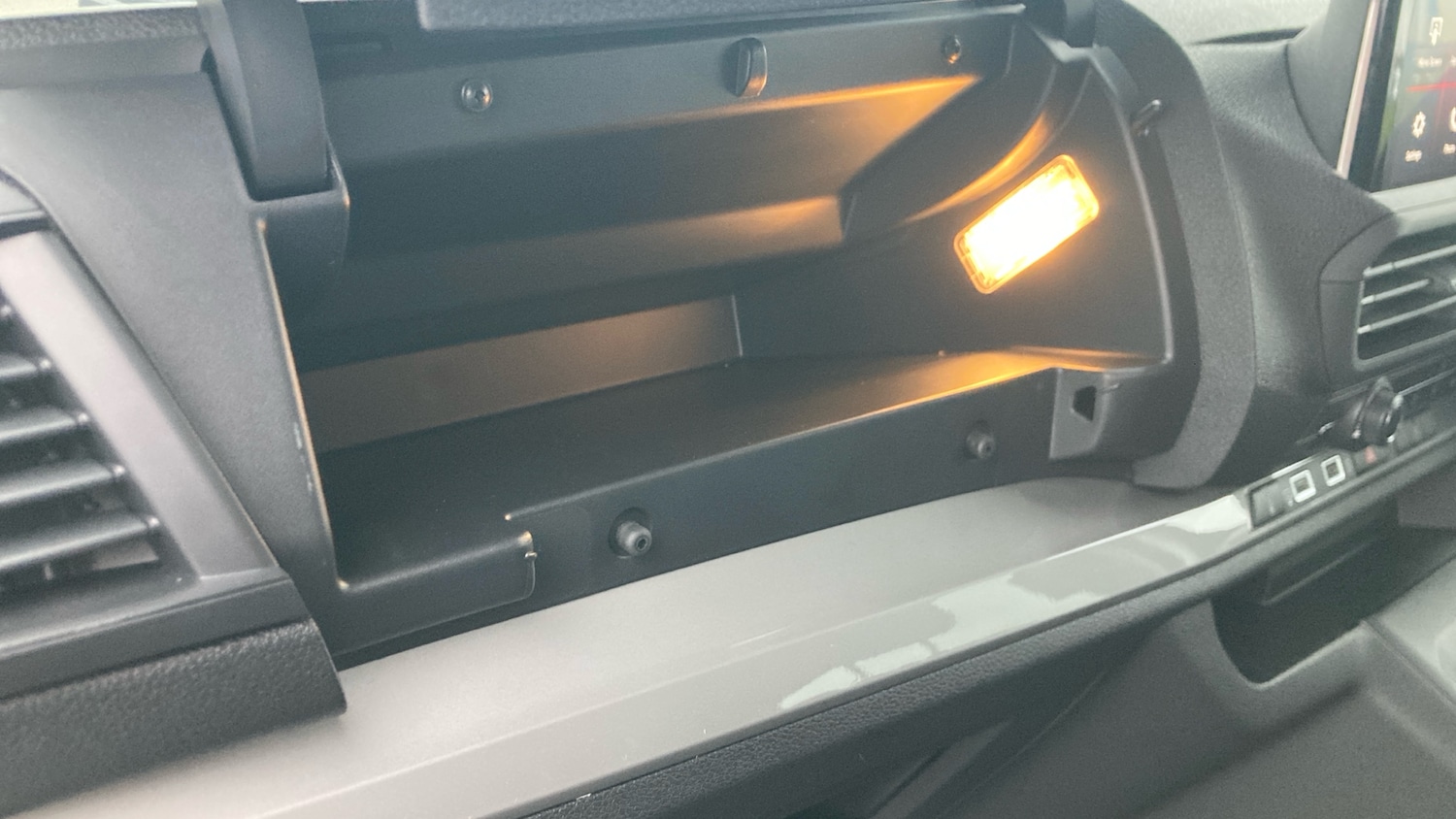 Used Vauxhall Vivaro 2026 for sale - 77465566: Photo 33