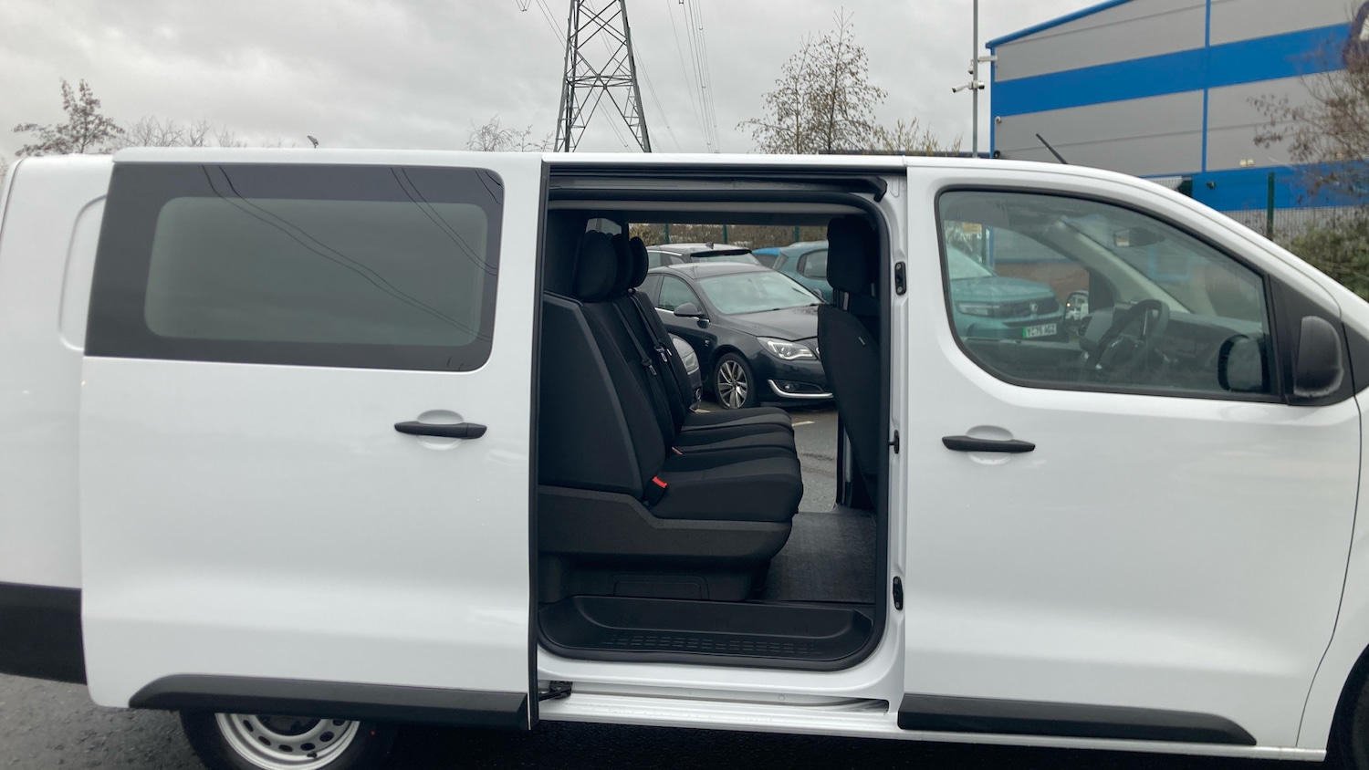 Used Vauxhall Vivaro 2026 for sale - 77465566: Photo 5