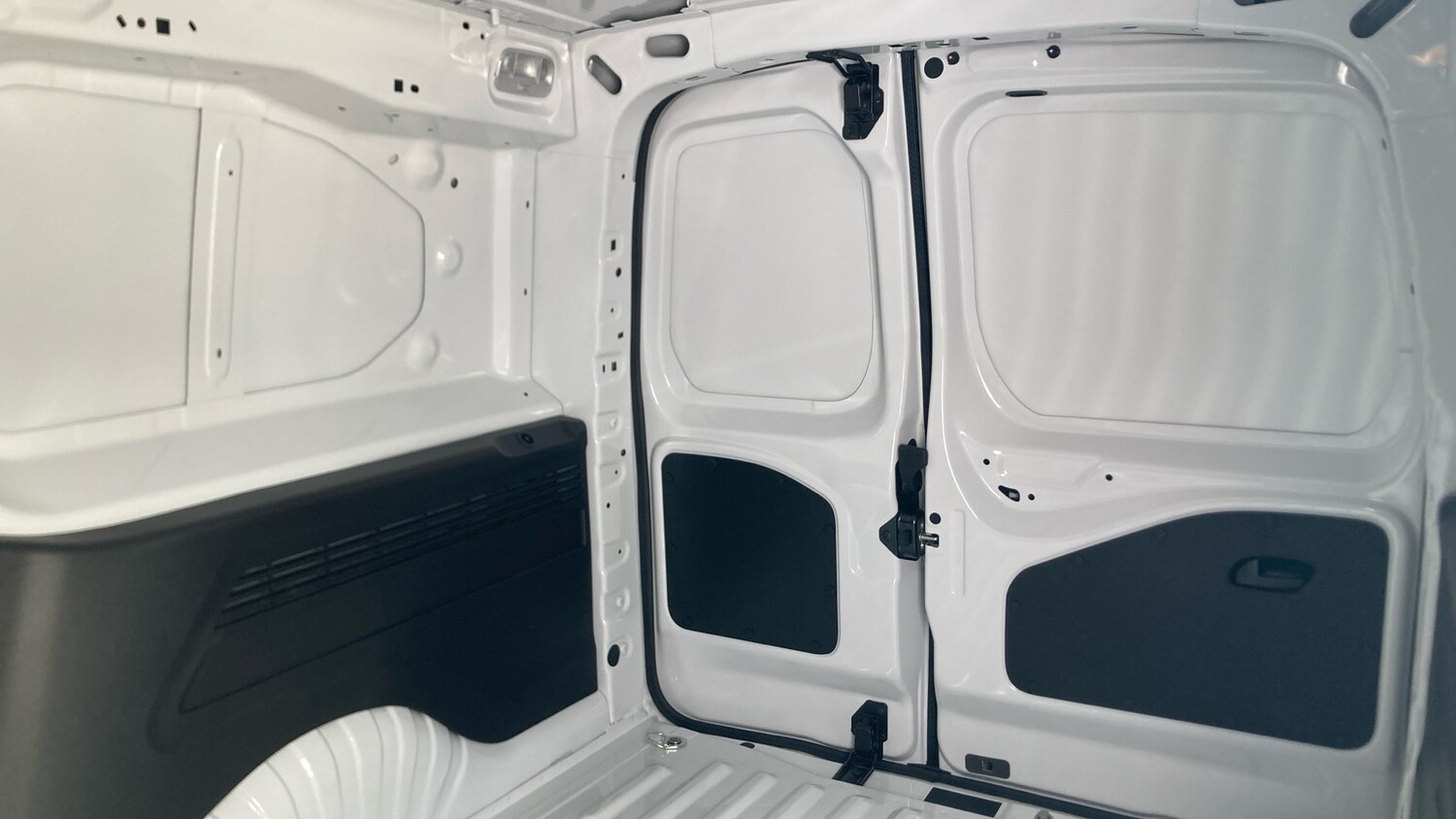 Used Vauxhall Combo 2026 for sale - 78078005: Photo 14