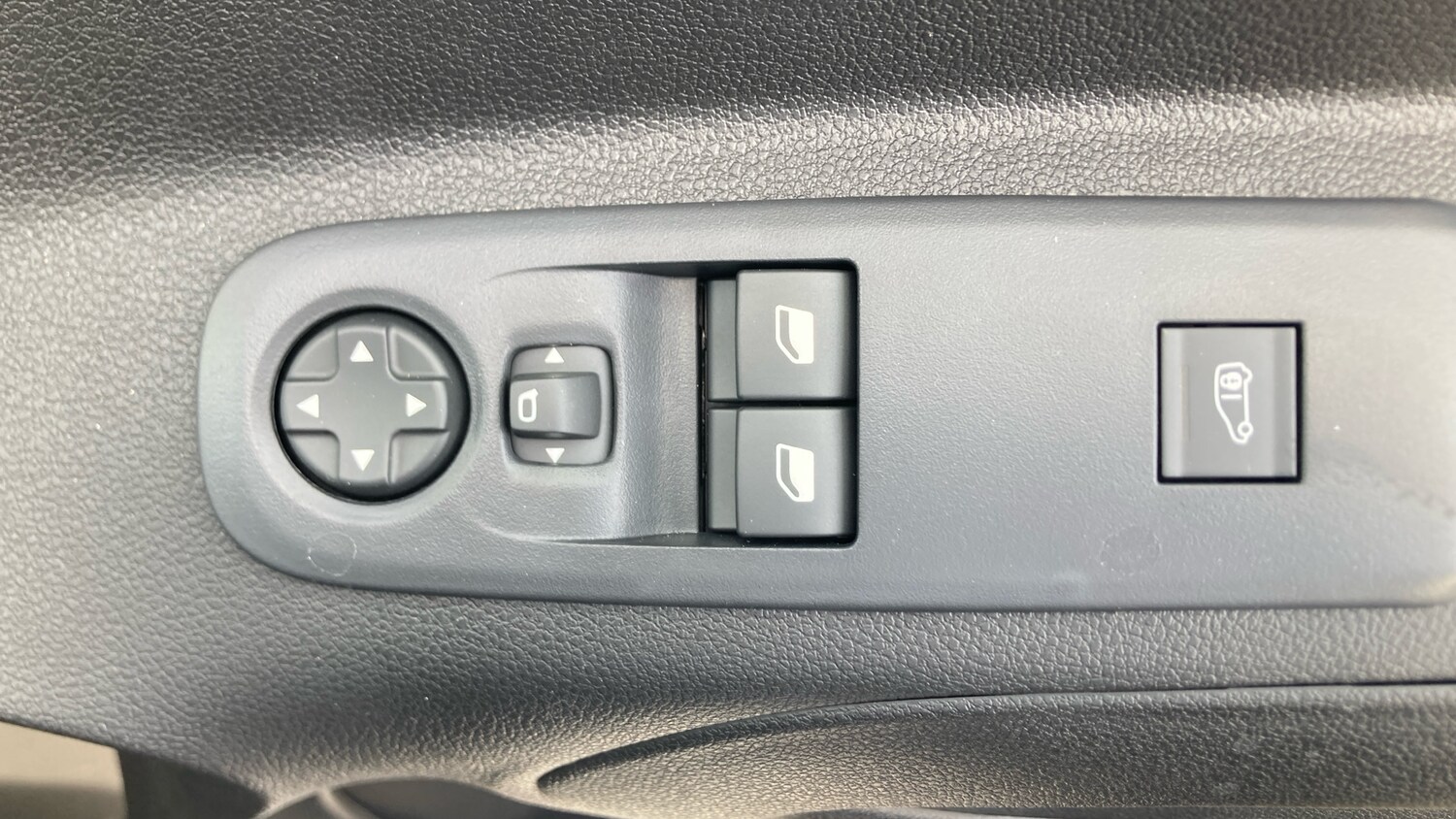 Used Vauxhall Combo 2026 for sale - 78078005: Photo 32