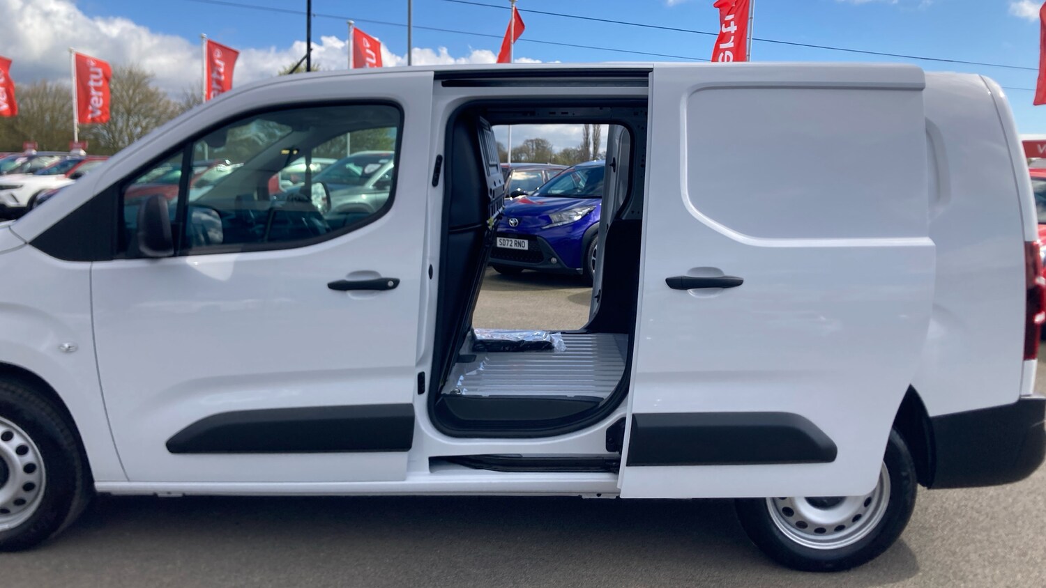 Used Vauxhall Combo 2026 for sale - 78078005: Photo 5