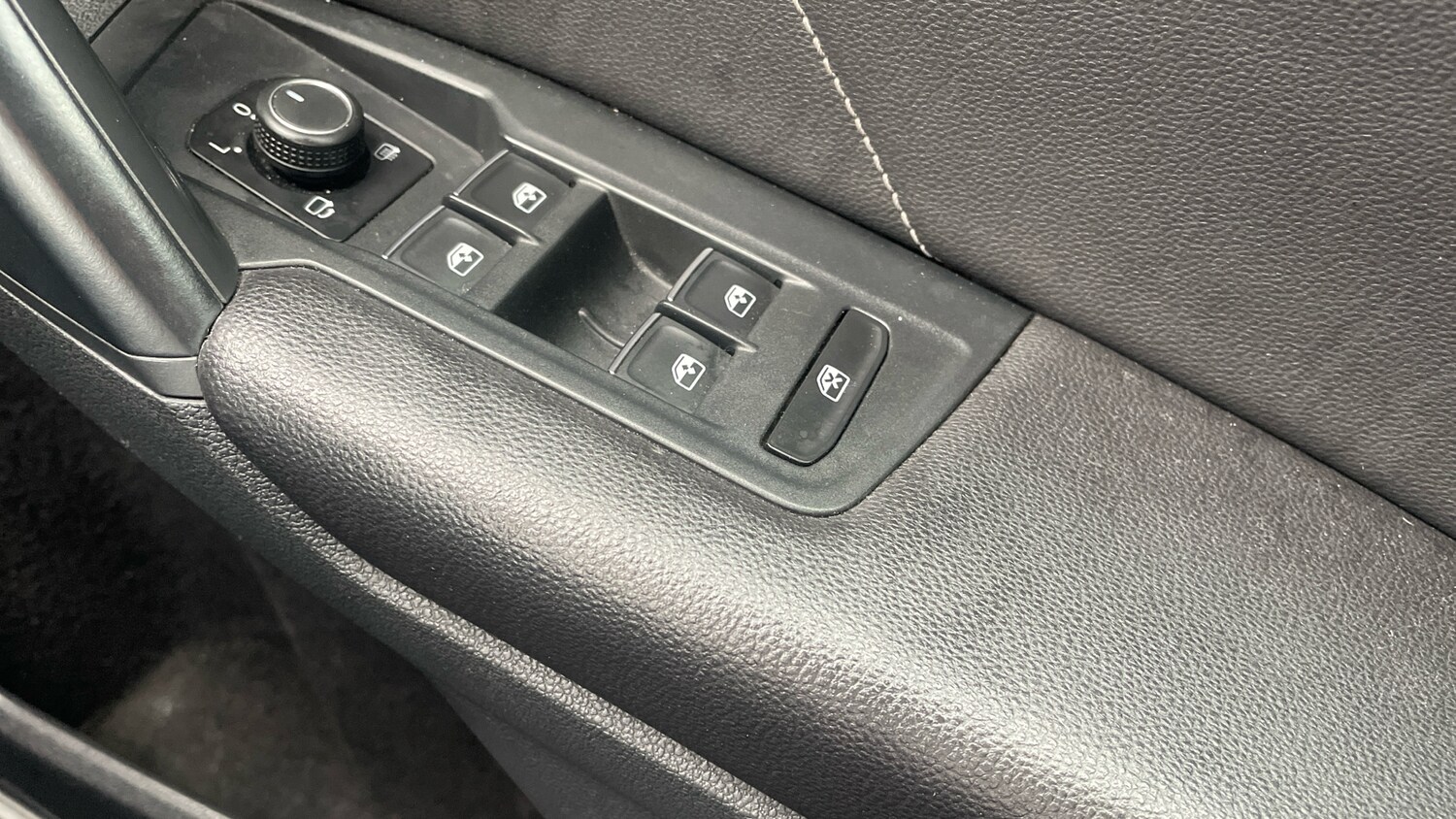 Used Volkswagen Tiguan 2019 for sale - 76249486: Photo 37