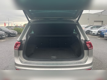 Used Volkswagen Tiguan 2019 for sale - 76249486: Photo 4