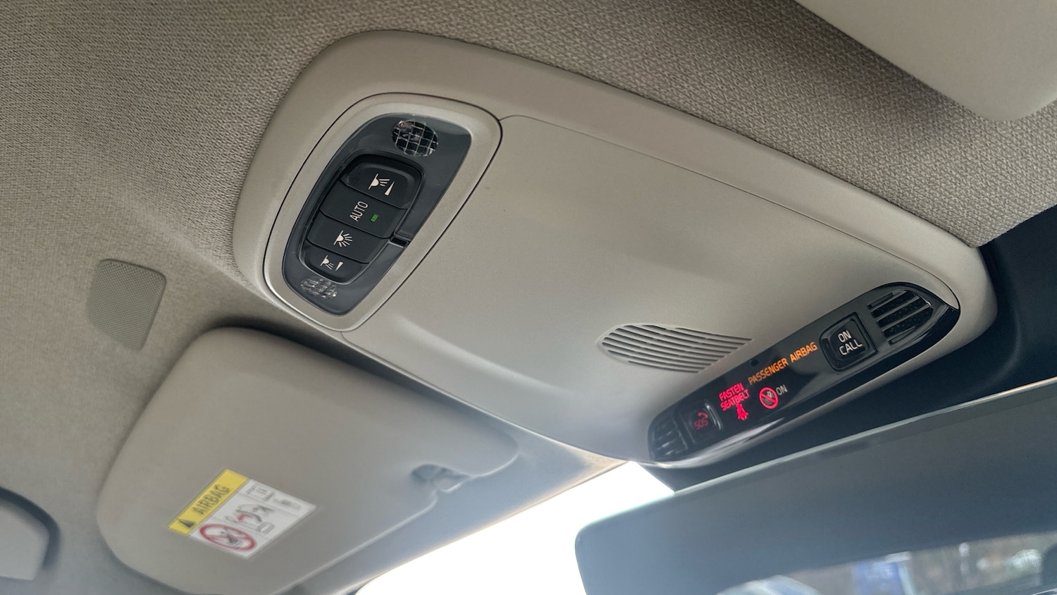 Used Volvo XC40 2022 for sale - 77323771: Photo 31