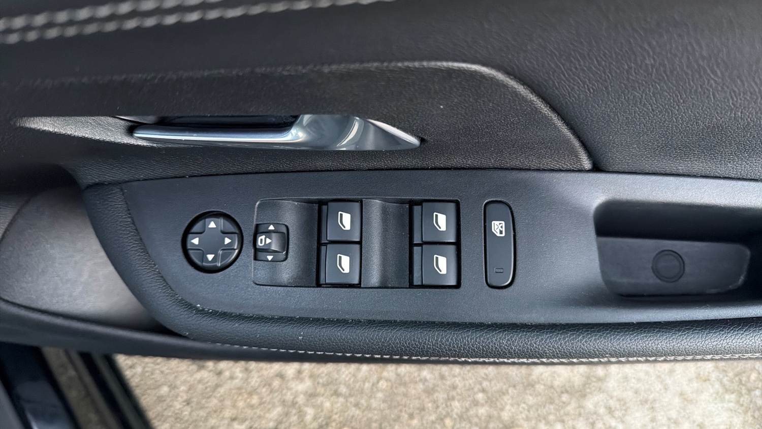 Used Vauxhall Mokka 2022 for sale - 76611563: Photo 32