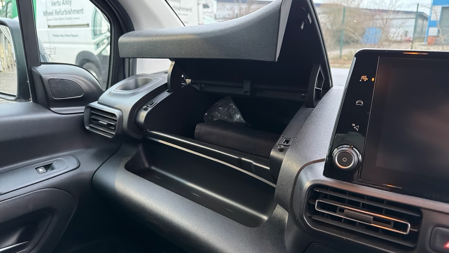 Used Vauxhall Combo Life 2021 for sale - 77114089: Photo 21