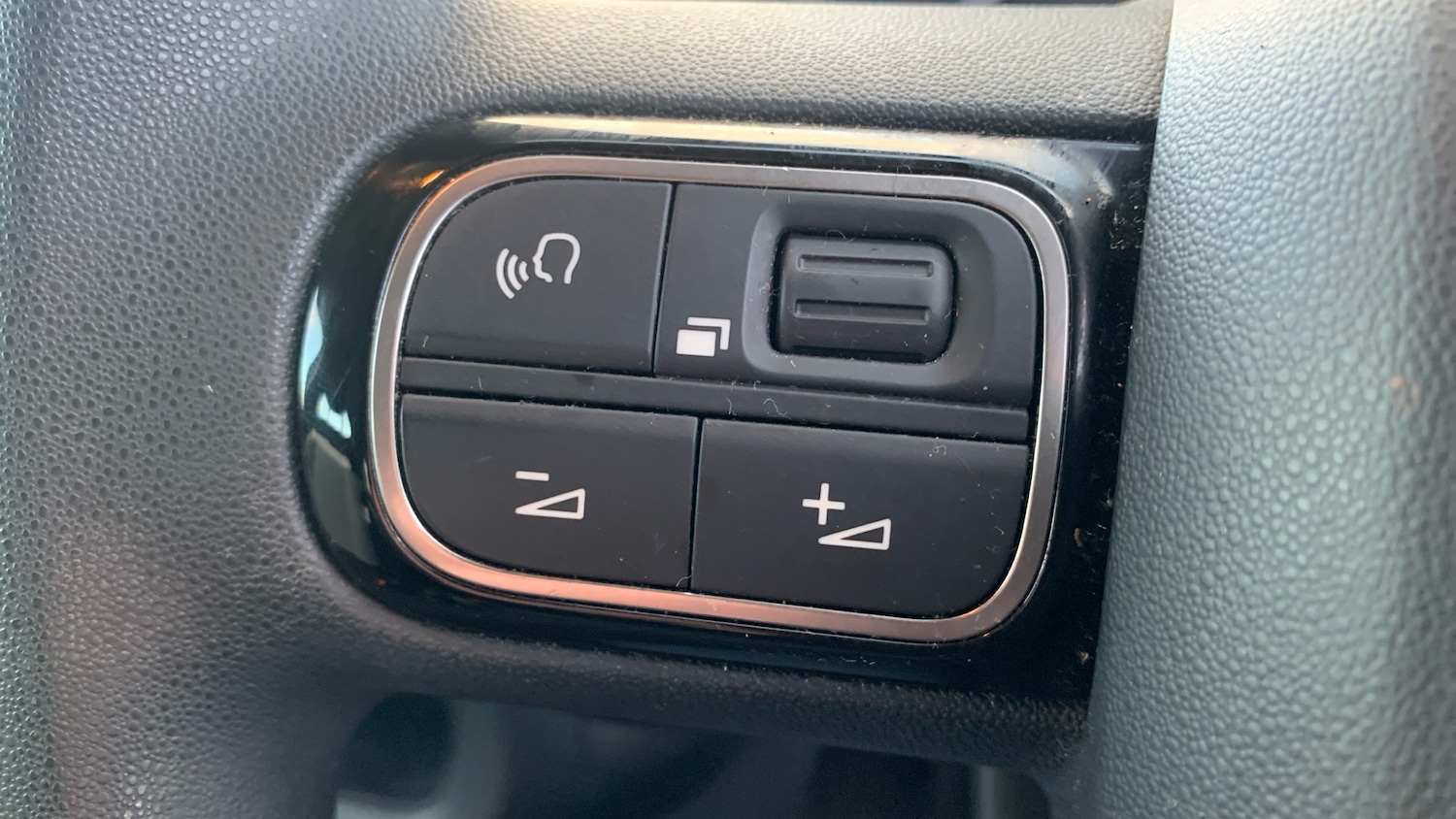 Used Citroen C3 2019 for sale - 76918759: Photo 37