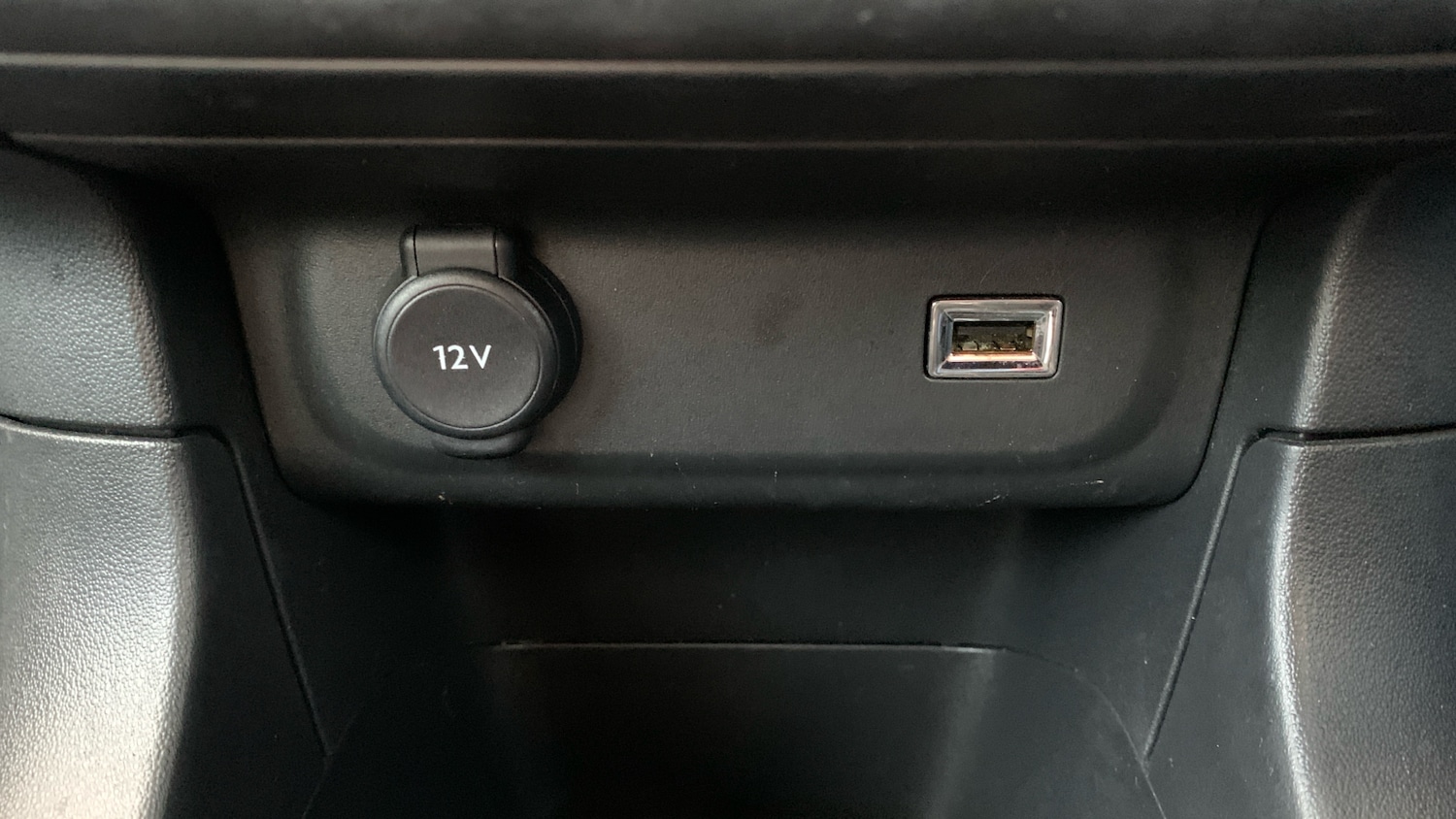 Used Citroen C3 2019 for sale - 76918759: Photo 42