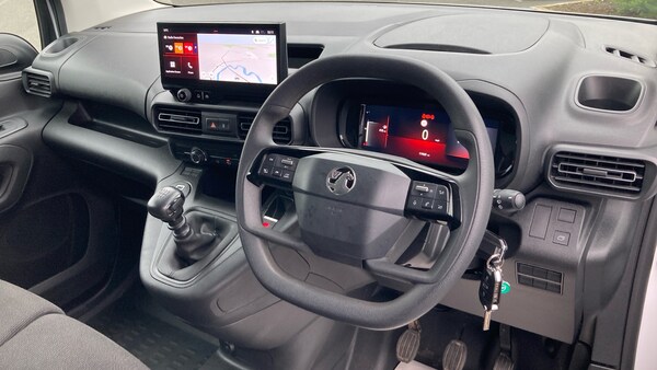 Used Vauxhall Combo 2024 for sale - 76321673: Photo 3