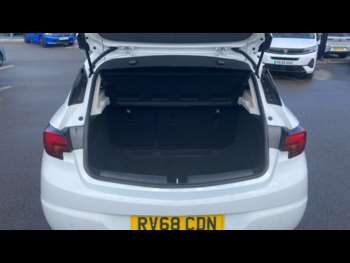 Used Vauxhall Astra 2018 for sale - 74929691: Photo