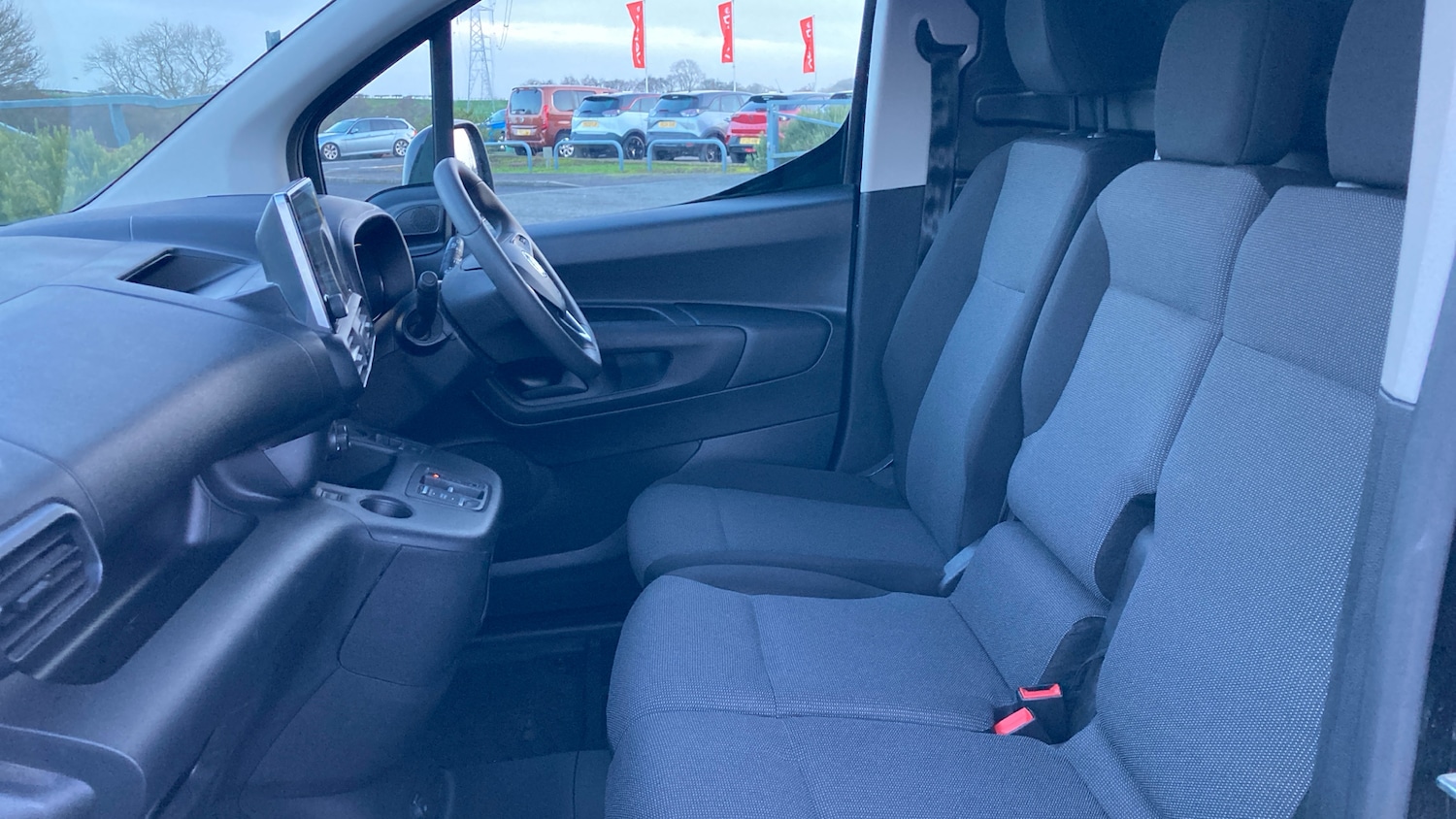 Used Vauxhall Combo 2023 for sale - 76862235: Photo 3