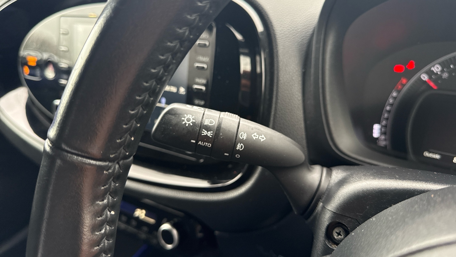 Used Toyota Aygo X 2022 for sale - 77262225: Photo 31