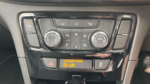 Used Vauxhall Mokka X 2018 for sale - 76196330: Photo 42