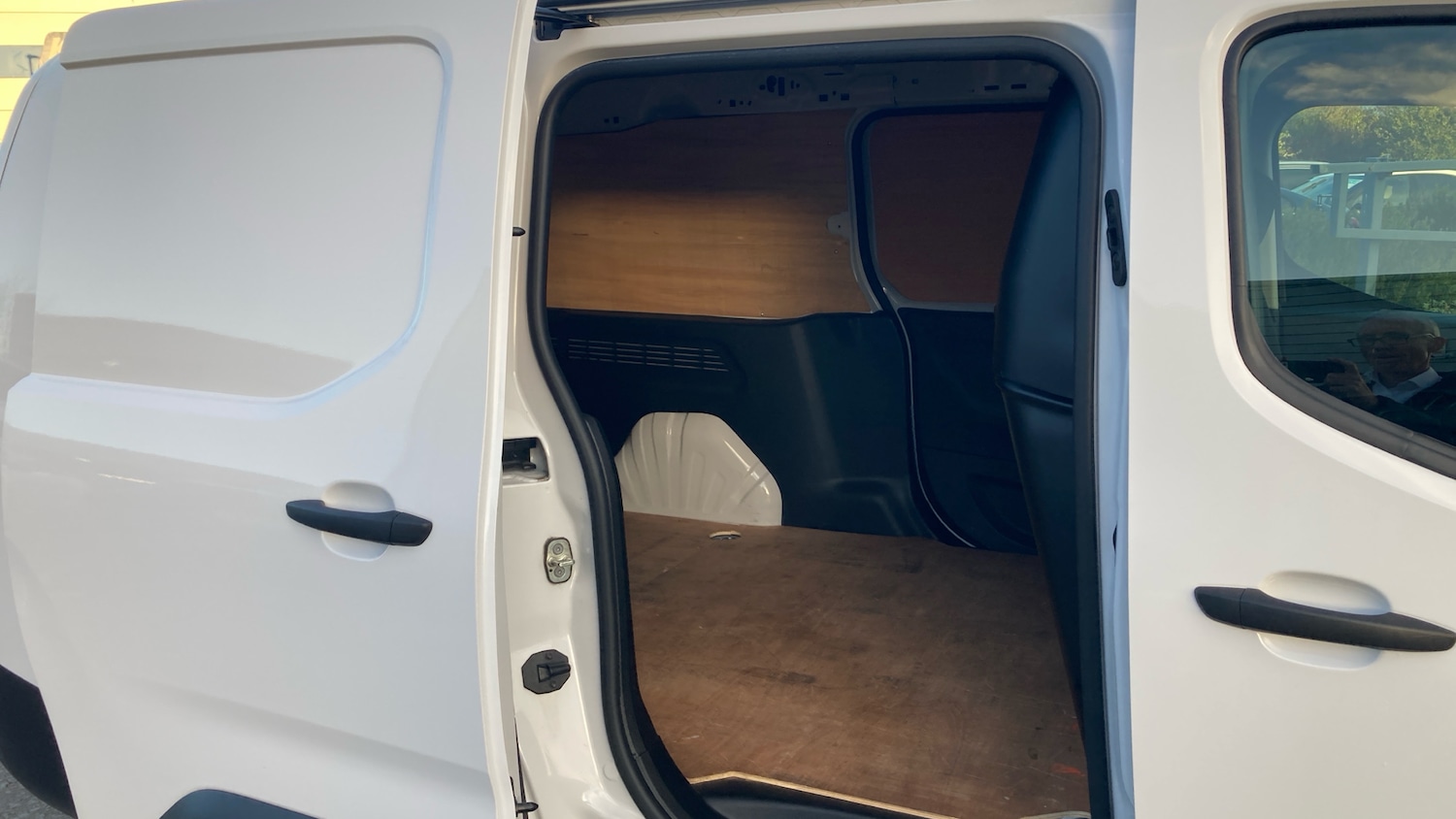 Used Vauxhall Combo 2024 for sale - 76719184: Photo 7