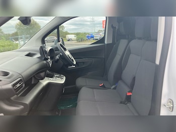 Used Vauxhall Combo 2025 for sale - 75996678: Photo 3