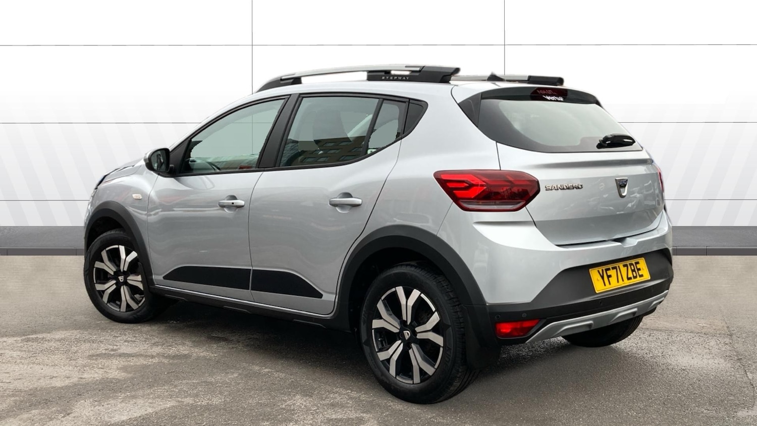 Used Dacia Sandero Stepway 2021 for sale - 77490618: Photo 2