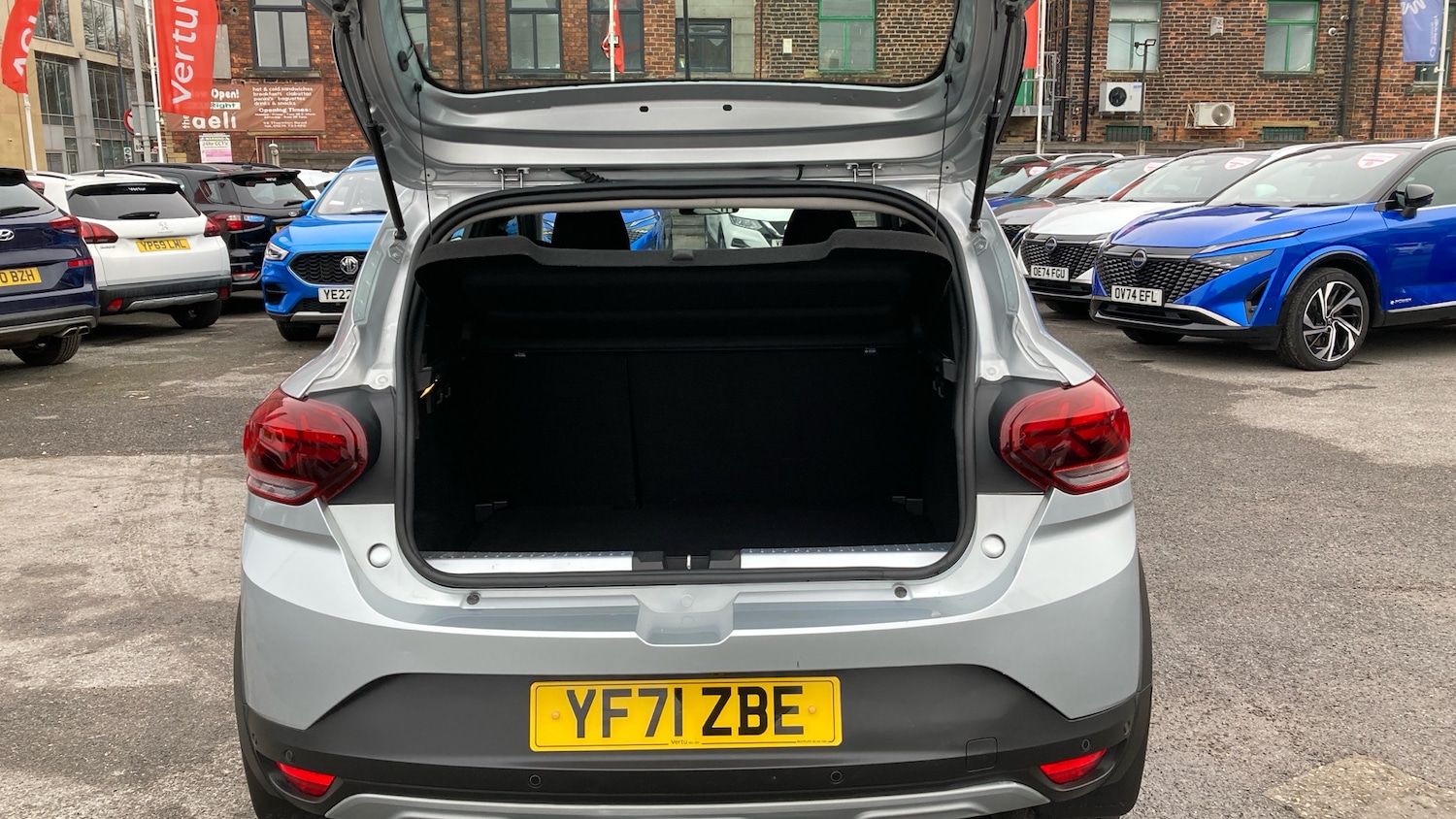 Used Dacia Sandero Stepway 2021 for sale - 77490618: Photo 4