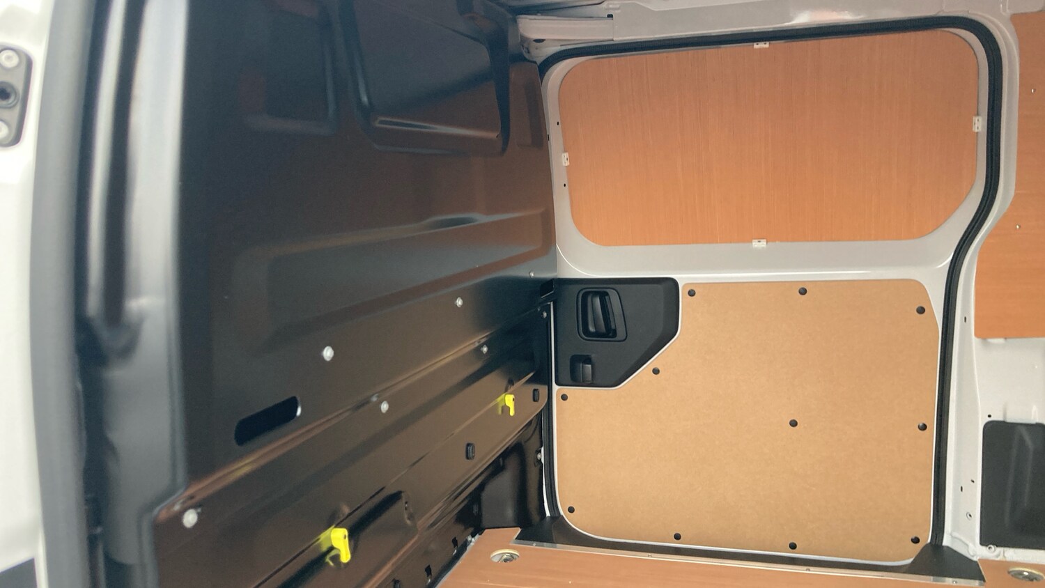 Used Vauxhall Vivaro 2024 for sale - 77570509: Photo 18