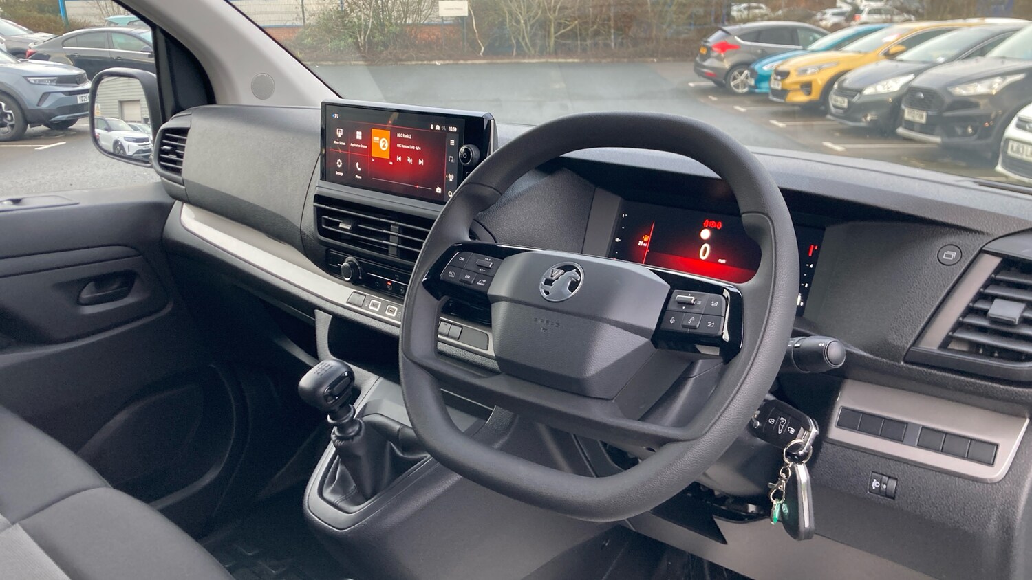 Used Vauxhall Vivaro 2024 for sale - 77570509: Photo 2