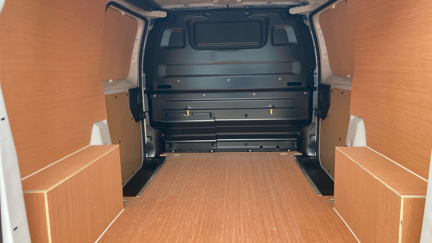 Used Vauxhall Vivaro 2024 for sale - 77570509: Photo 3