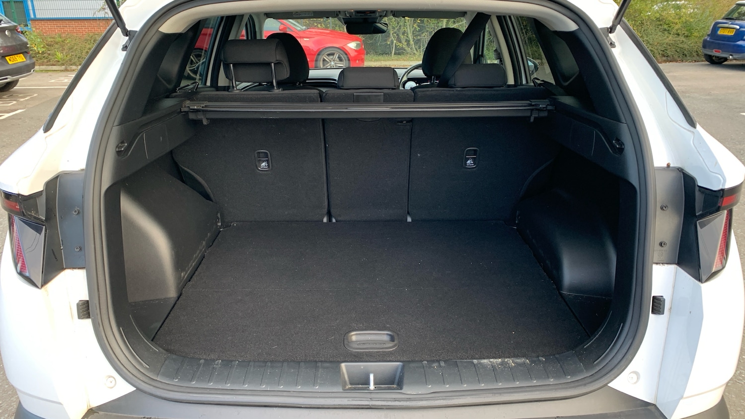 Used Hyundai TUCSON 2023 for sale - 76627766: Photo 4