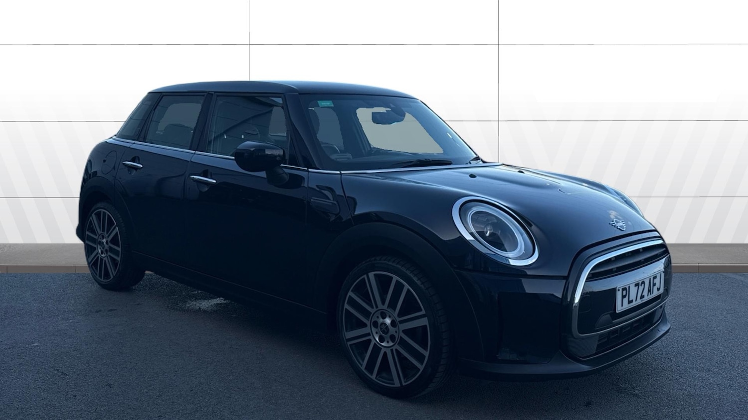 Used MINI Hatch 2023 for sale - 78039125: Photo 1