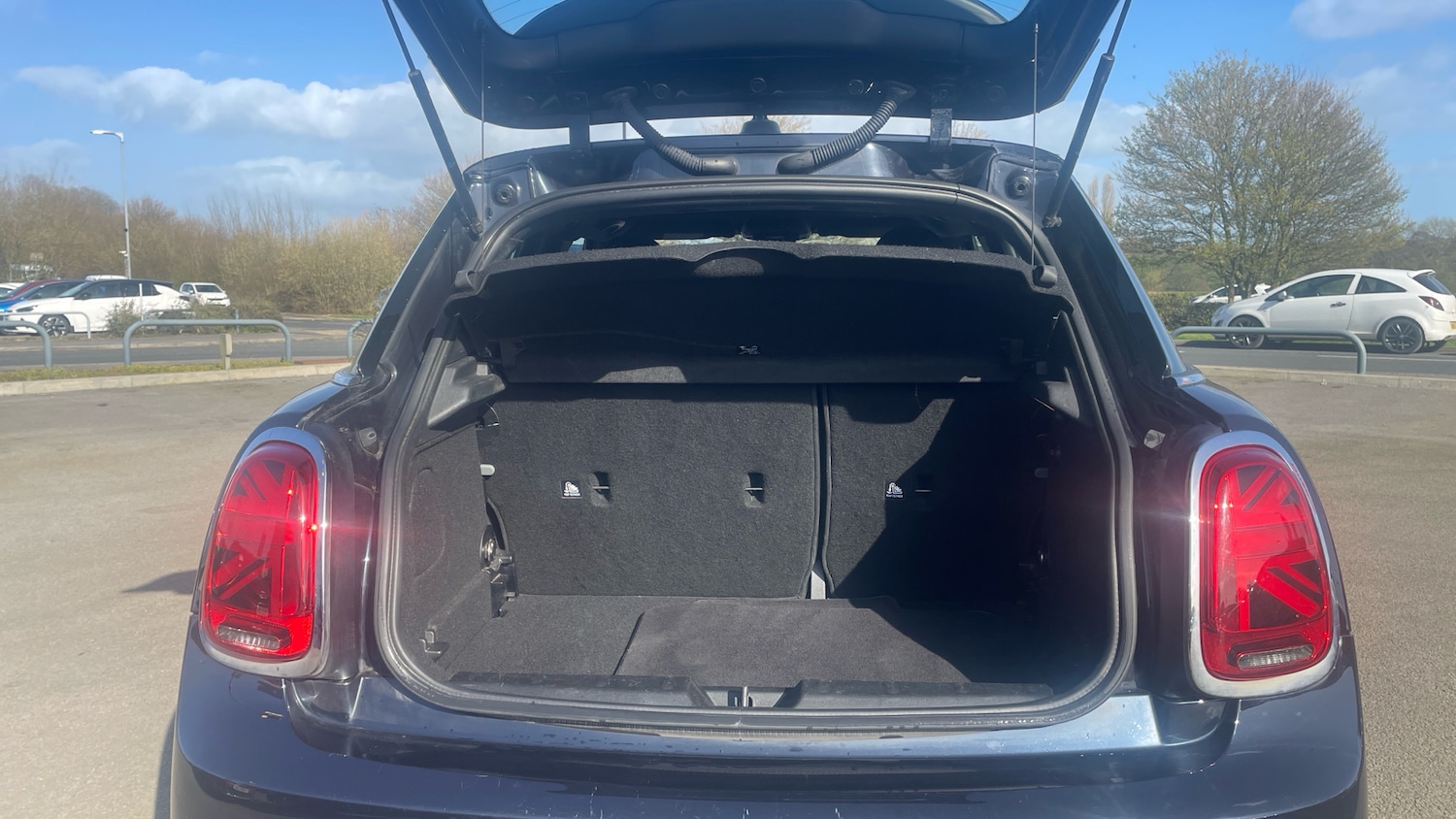 Used MINI Hatch 2023 for sale - 78039125: Photo 4