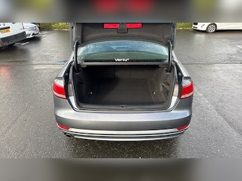 Used Audi A4 2018 for sale - 75982327: Photo