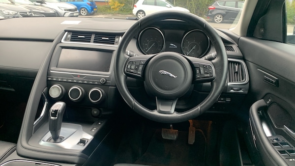 Used Jaguar E-Pace 2018 for sale - 76299218: Photo 10