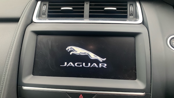 Used Jaguar E-Pace 2018 for sale - 76299218: Photo 12