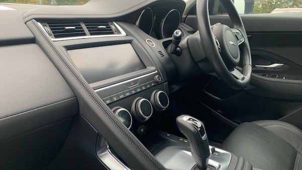 Used Jaguar E-Pace 2018 for sale - 76299218: Photo 13